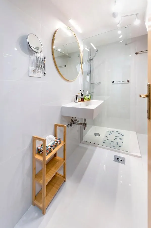 House Elisabeth - A Charming Old Town Property Ρόβινι Διαμέρισμα