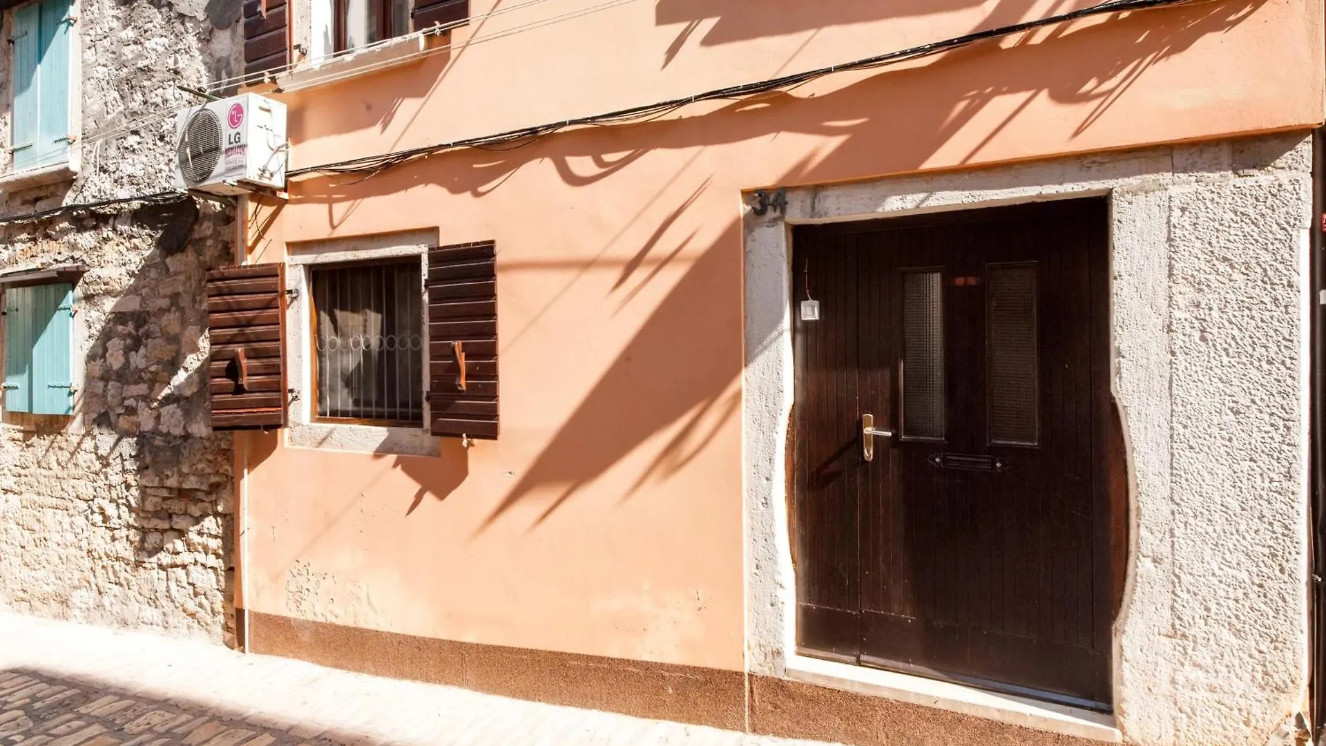 House Elisabeth - A Charming Old Town Property Ρόβινι Διαμέρισμα